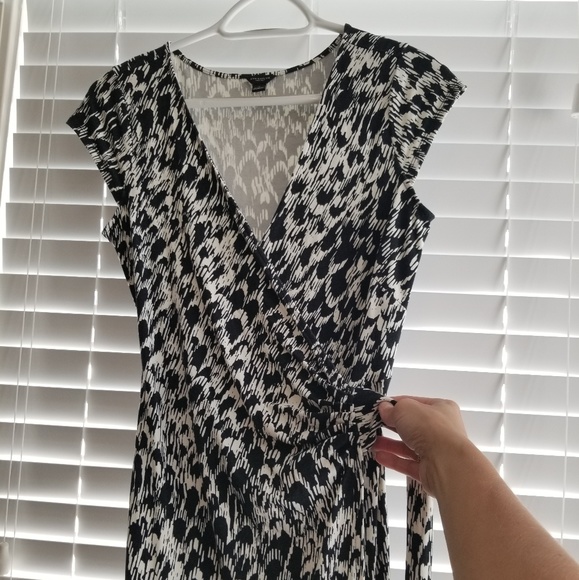 SOLD - Black & white wrap dress - size small - Picture 3 of 3